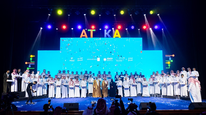 صورة خبر:  فوز 70 طالبًا وطالبة سعوديين بجوائز "أولمبياد أذكى" الرامي لبناء جيل من المبرمجين والمتخصصين في الذكاء الاصطناعي