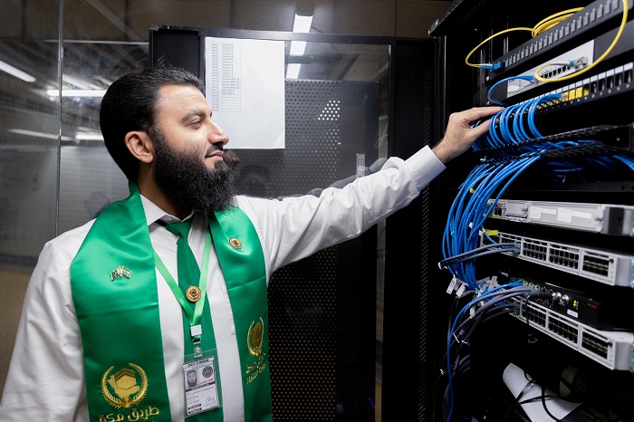 صورة خبر:  SDAIA Supports Makkah Route Initiative with Technical Services at 11 International Airports to Facilitate Pilgrims’ Journey